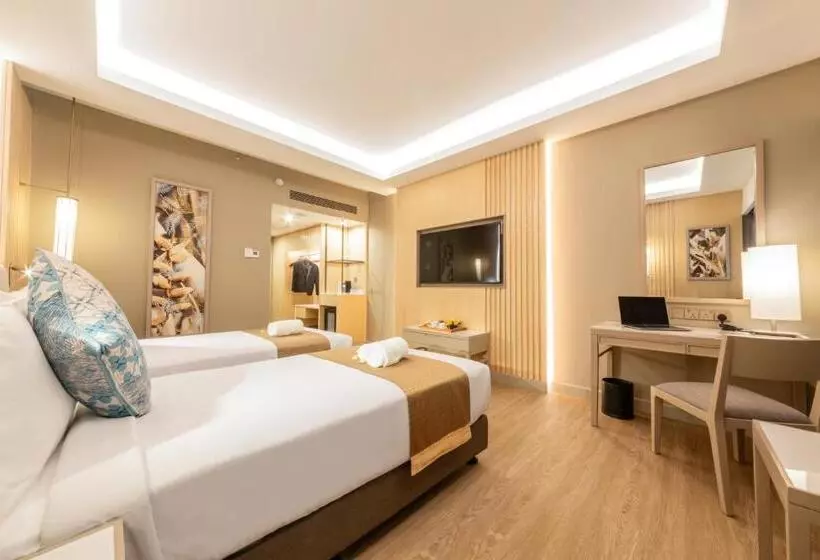デラックスルーム, Glenmarie Hotel & Golf Resort