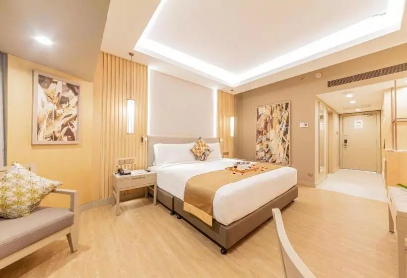 キングサイズベッドのエクゼクティブルーム, Glenmarie Hotel & Golf Resort