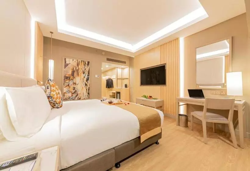 キングサイズベッドのエクゼクティブルーム, Glenmarie Hotel & Golf Resort