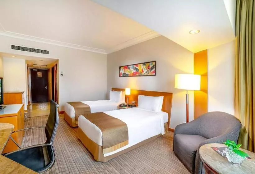 エクゼクティブルーム, Glenmarie Hotel & Golf Resort