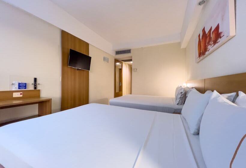 Quarto Estandar 2 Camas Casal, Praiamar Express