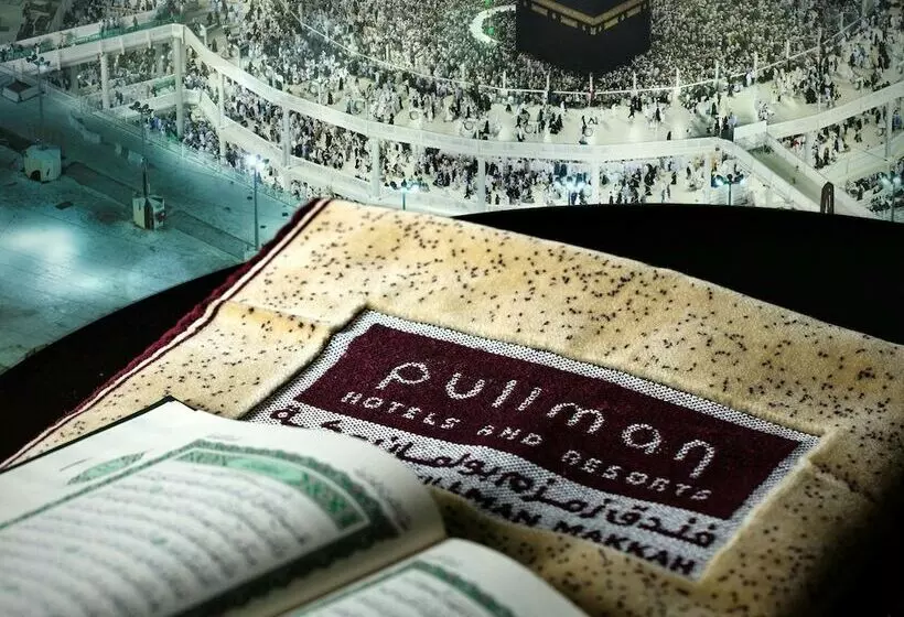 اتاق لوکس با چشم‌انداز, Pullman Zamzam Makkah