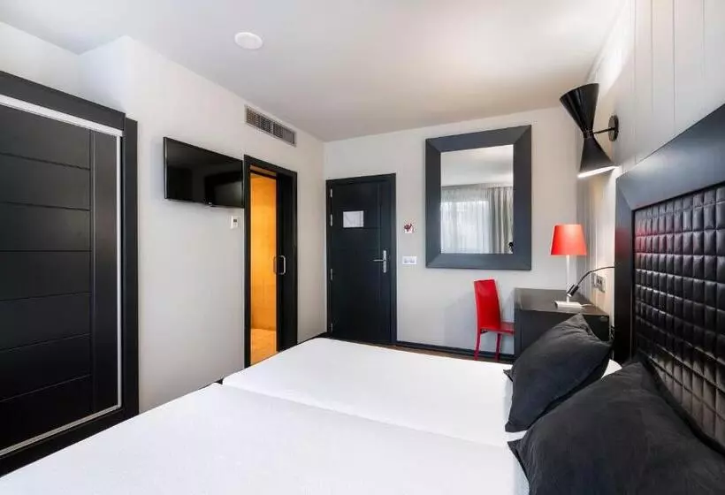 اتاق استاندارد با دسترسی به اسپا, Salles Hotel Aeroport De Girona