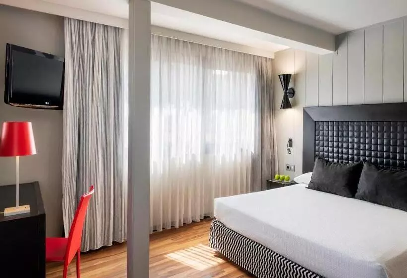 اتاق استاندارد با دسترسی به اسپا, Salles Hotel Aeroport De Girona