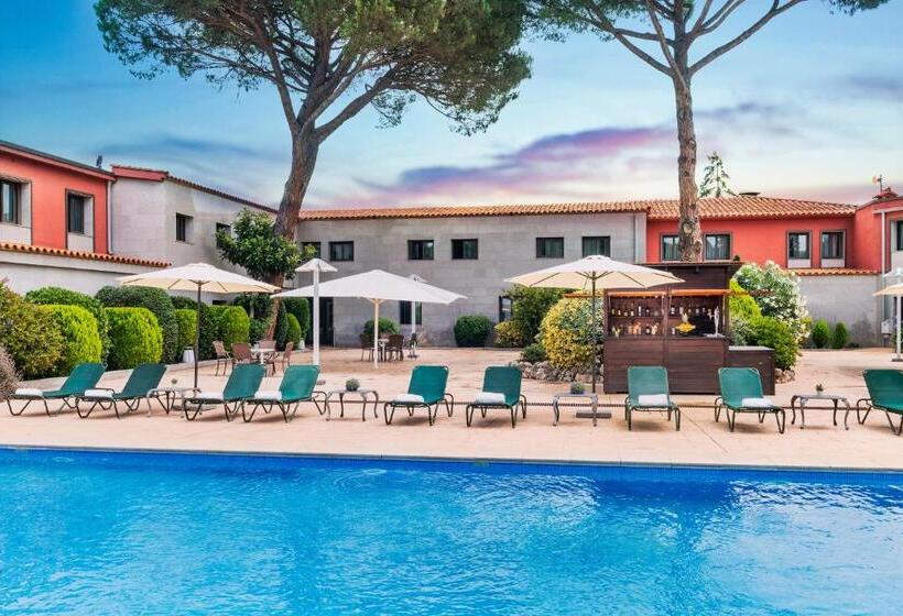 ロマンチックな部屋, Salles Hotel Aeroport De Girona