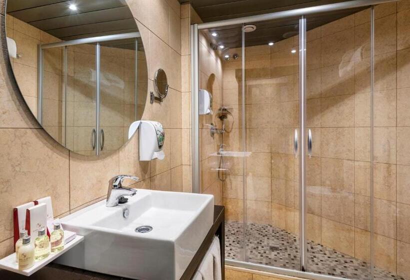 スタンダードルーム, Salles Hotel Aeroport De Girona