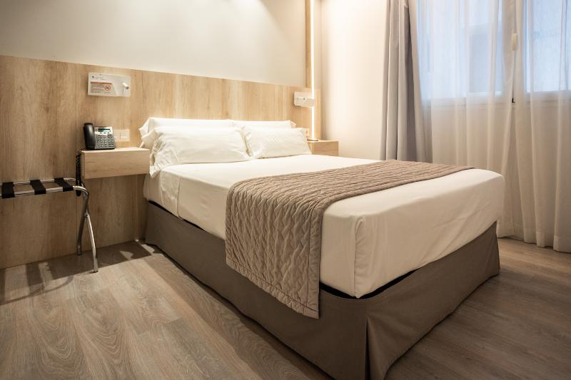 חדר משפחתי, Summer Dream