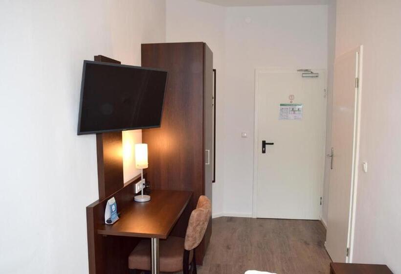 Номер Стандарт Индивидуальный, Trip Inn Budget Hotel Messe