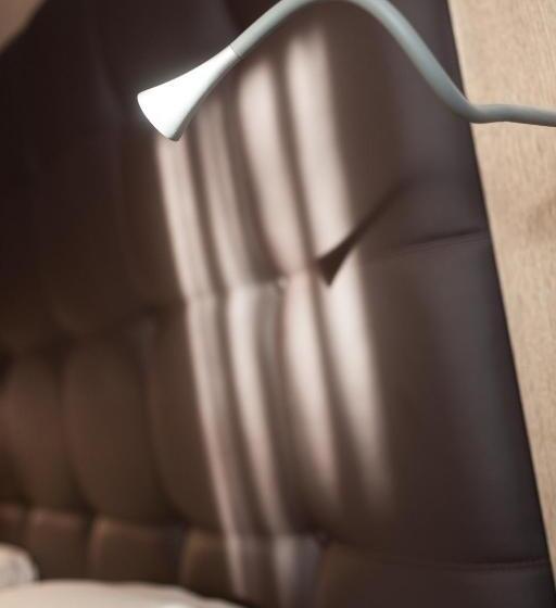 اتاق استاندارد یک نفره, Villa Royale