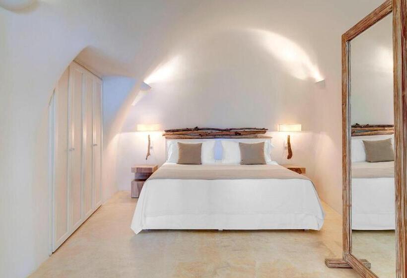 سوئیت با تخت بزرگ, Mystique, A Luxury Collection Hotel, Santorini
