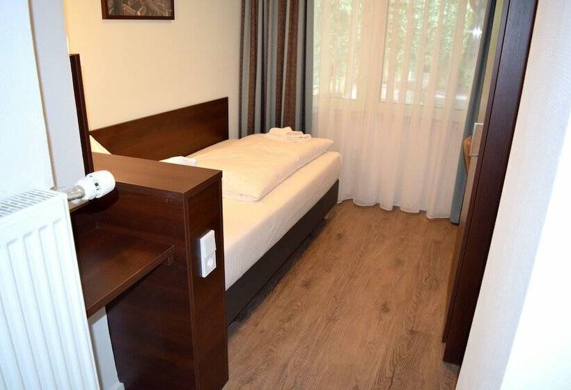 اتاق استاندارد یک نفره, Trip Inn Budget Hotel Messe