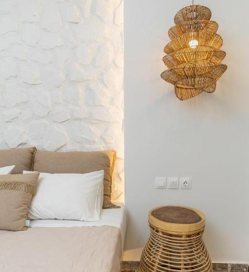 غرفة ديلوكس مزودة بشرفة, Naxos Petite Studios