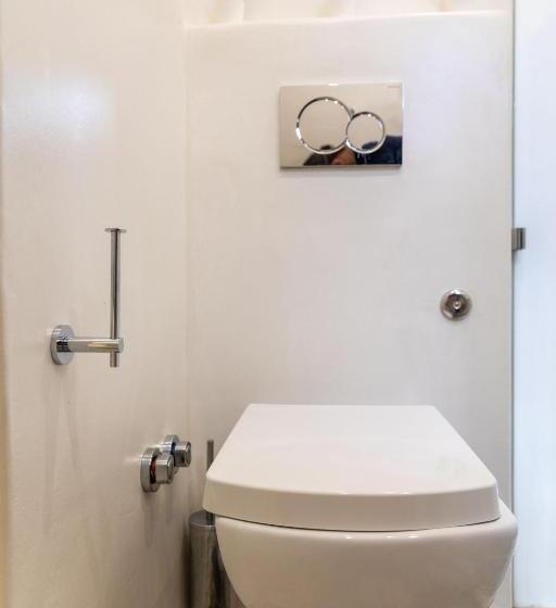 غرفة ديلوكس مزودة بشرفة, Naxos Petite Studios