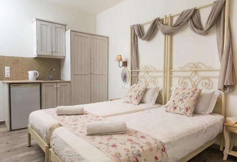 غرفة ديلوكس, Naxos Petite Studios