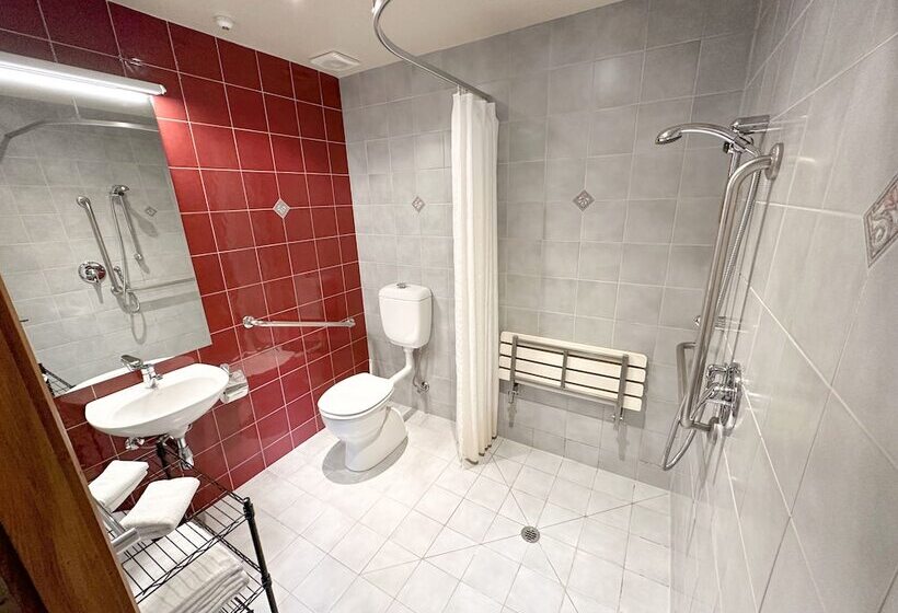 إستوديو قياسى سرير مزدوج, Silverstream Retreat