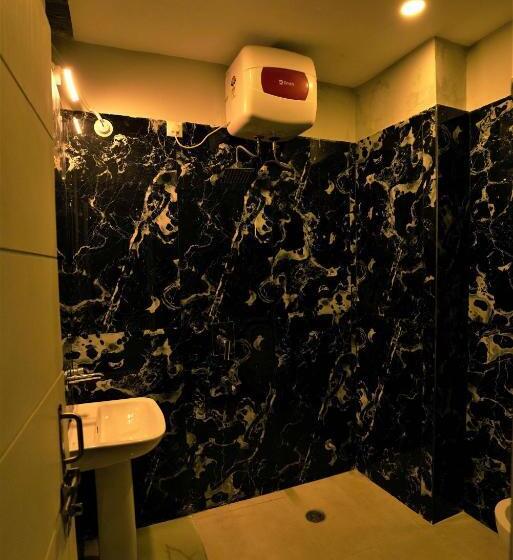 חדר סטנדרט עם מיטת קינג, The Sweven Rishikesh