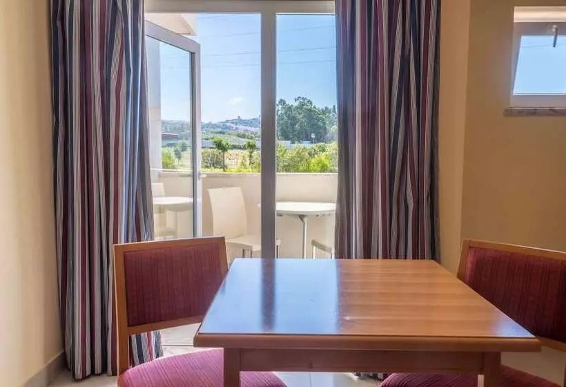 استودیوی استاندارد, Amazonia Palmela Apartamentos Turisticos