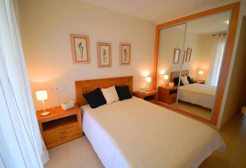 プール付き2ベッドルームアパート, Paraiso Playa