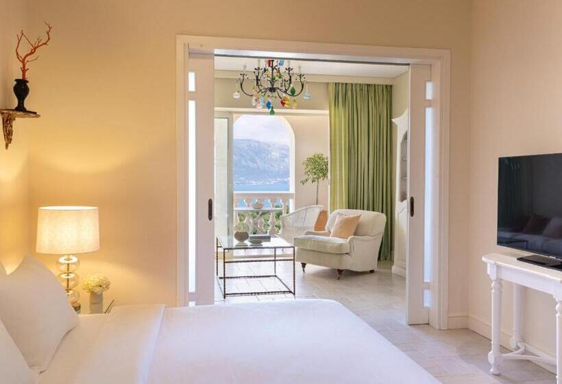 סוויטת דלוקס נוף לים, Grecotel Eva Palace, Beach Luxury Resort