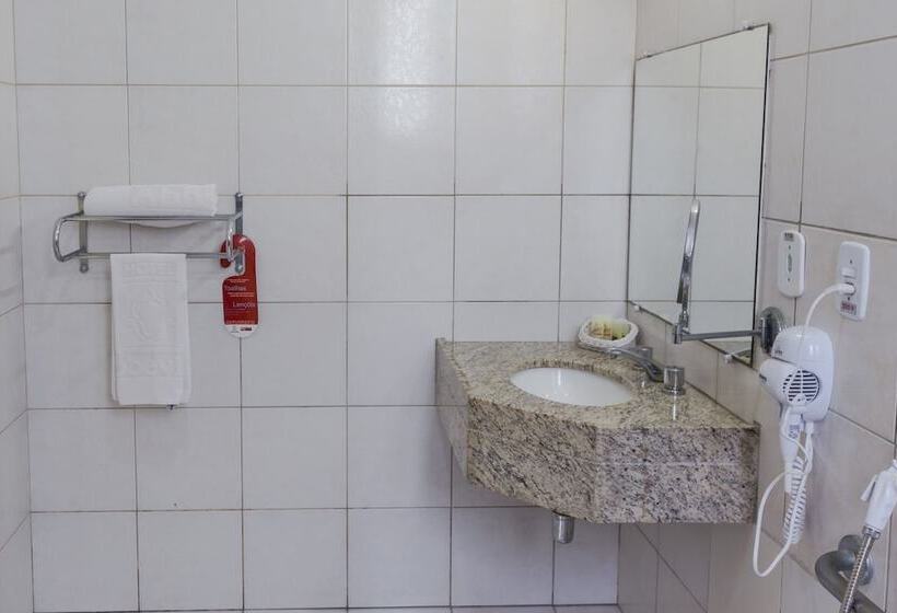 غرفة قياسية ثلاثية, Abbeville Hotel Torre I   Torre Ii