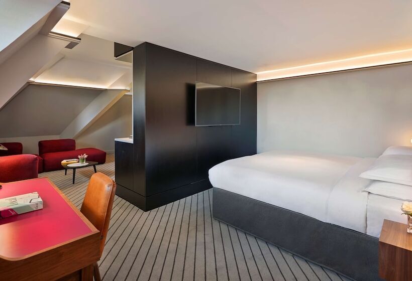 جناح, Andaz London Liverpool Street, By Hyatt