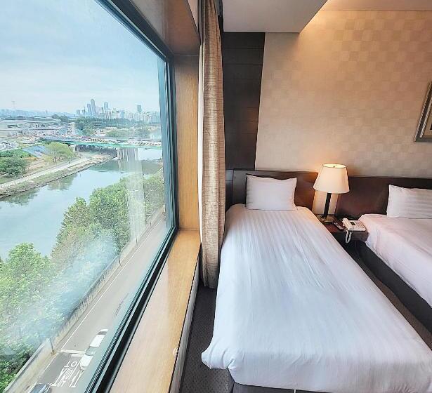 Quarto Deluxe, Niagara