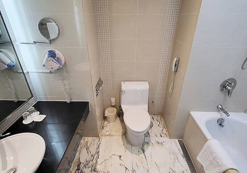 Quarto Estandar, Niagara