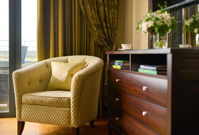 סוויטת ג'וניור, Castlemartyr Resort