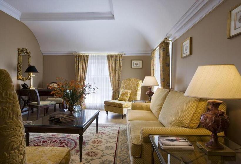 Люкс, Castlemartyr Resort