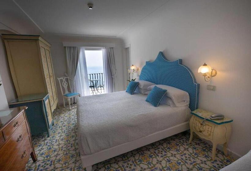 Superior Triple Room Sea View, Conca D'oro