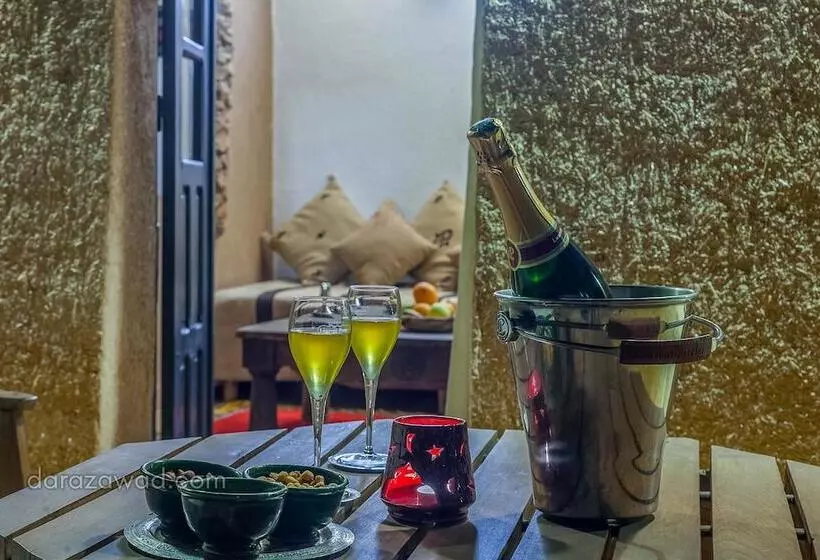 スタンダードルーム, Dar Azawad