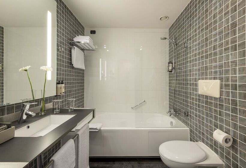 Camera Superiore, H10 Roma Citta