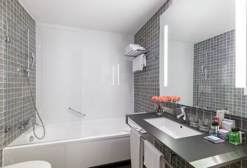 Camera Superiore, H10 Roma Citta