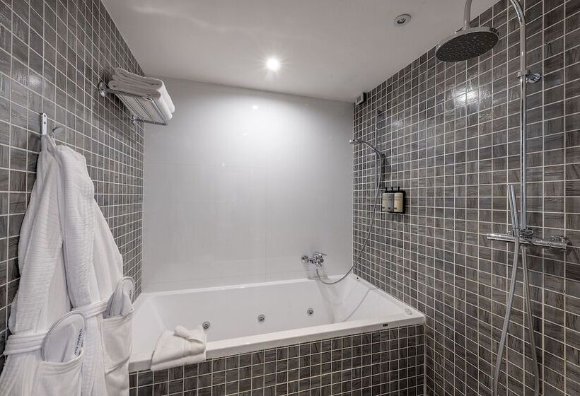 سوییت, H10 Roma Citta