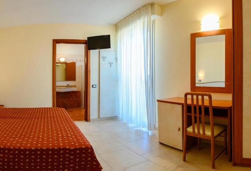 Номер Стандарт Вид на Море, Harmony