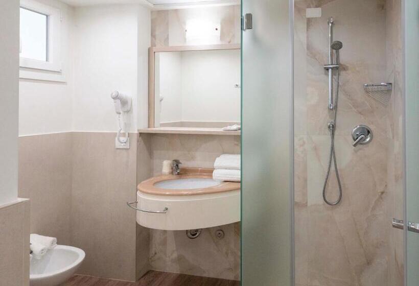 Номер Deluxe Одноместный, Harmony