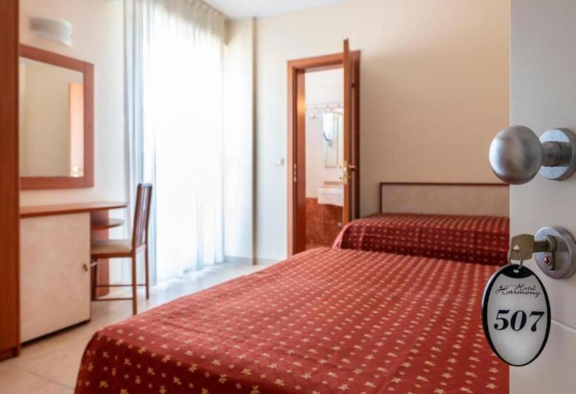 Quarto Triplo Standart Vista Mar, Harmony