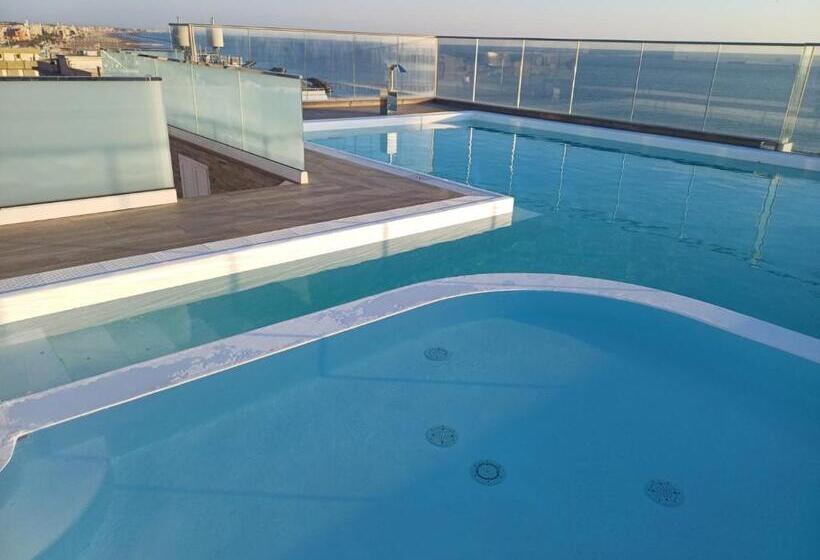 Четырехместный Номер Стандарт Вид на Море, Harmony