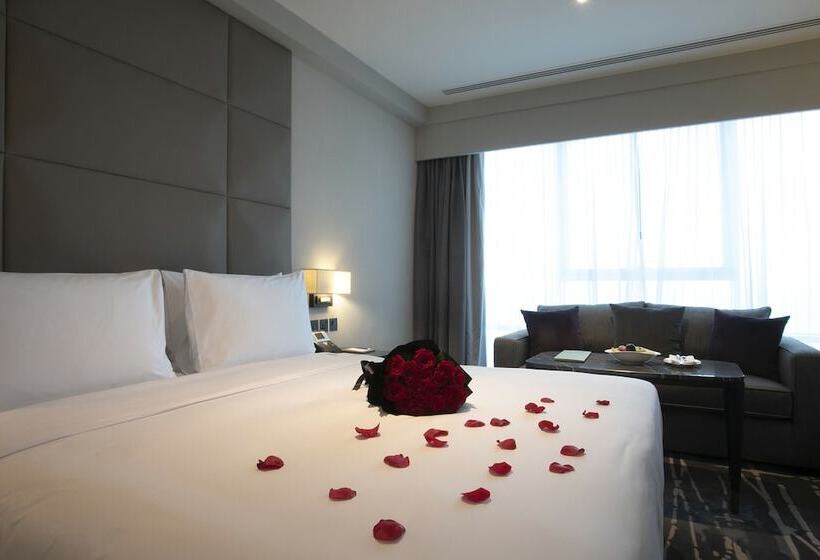 سوییت, Hyatt Regency Al Kout Mall