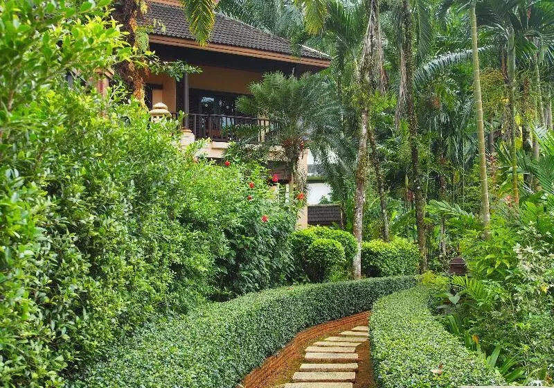 Deluxe Room Mountain View, Khaolak Palm Beach Resort