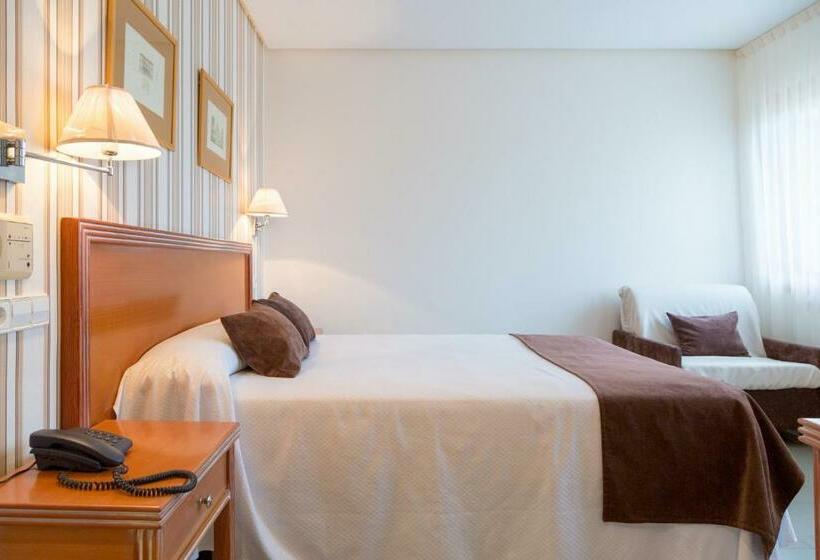 스탠다드 룸, Los Arces