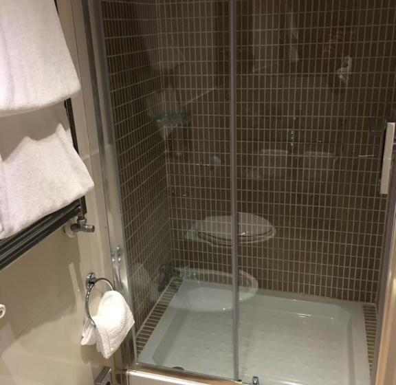 اتاق سوپریور, Mh Design