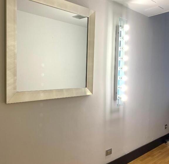 سوییت, Mh Design