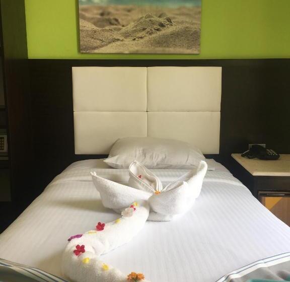 エコノミーシングルルーム, Naama Blue