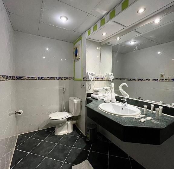 エコノミーシングルルーム, Naama Blue