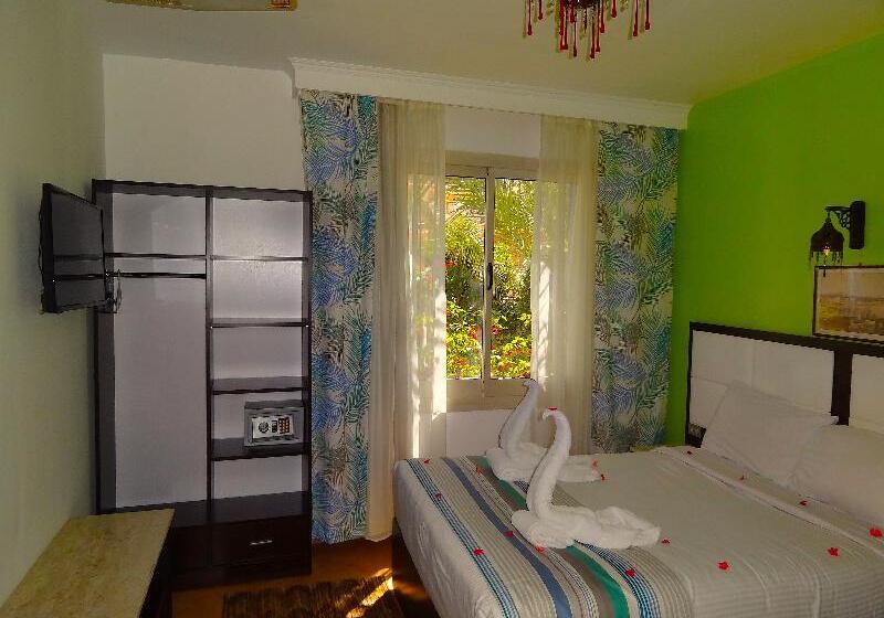 スタンダードシングルルーム, Naama Blue