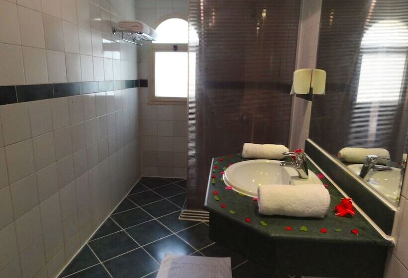 スタンダードシングルルーム, Naama Blue