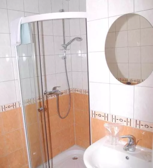 Family Room Shared Bathroom, Restaurant Smilga