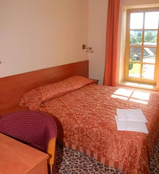 Suite, Restaurant Smilga