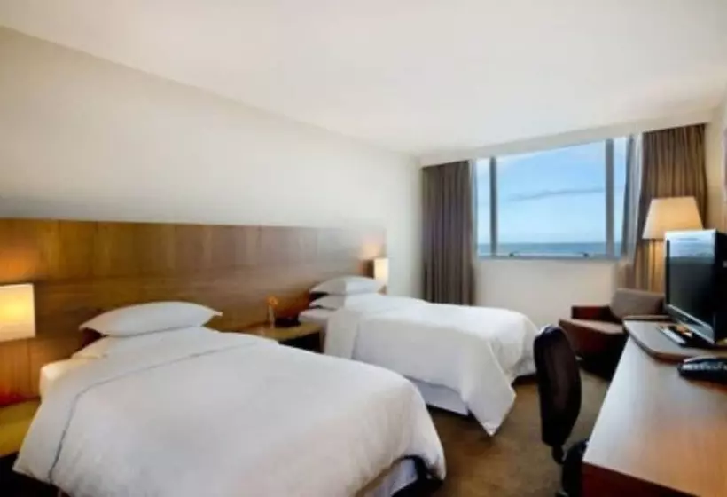 اتاق لوکس با چشم‌انداز دریا, Sheraton Vitoria